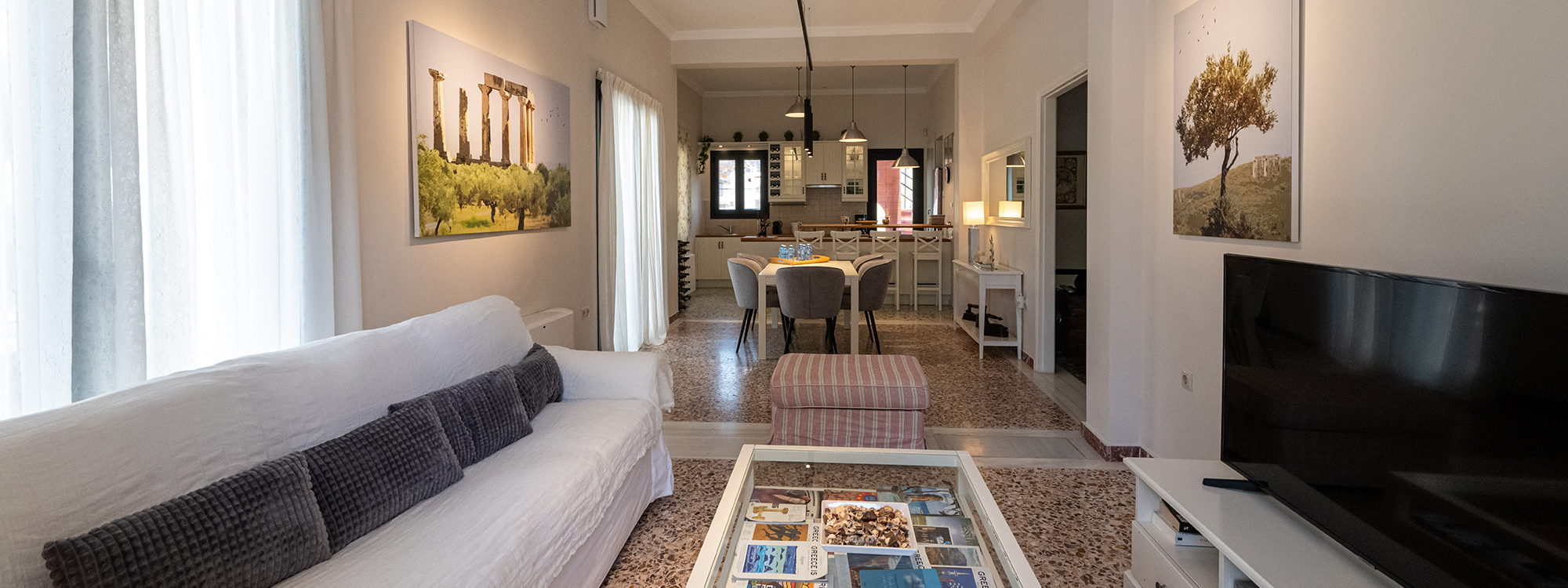 Kalamata <br />Mediterranean <br />Suites & Villas